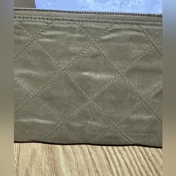 ❤️PRADA NYLON ZIPPY WALLET❤️ - Picture 5 of 14